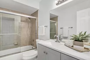 1234 Devonshire Rd, Buffalo Grove, IL 60089 - Photo 27