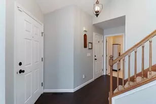 20 Crystal Ct, Bloomington, IL 61704 - Photo 17