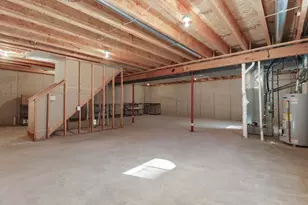 20 Crystal Ct, Bloomington, IL 61704 - Photo 27