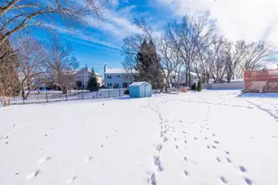 429 6th St, Wheeling, IL 60090 - Photo 17