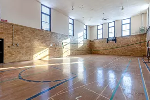 9395 Landings Ln, Des Plaines, IL 60016 - Photo 27