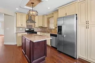 6942 W Fletcher St, Chicago, IL 60634 - Photo 7