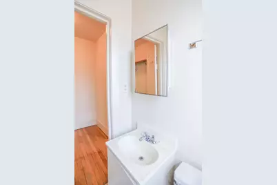 1100 W Roscoe Street #37, Chicago, IL 60657 - Photo 5