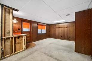 4215 Oaklane Rd, Rockford, IL 61109 - Photo 17