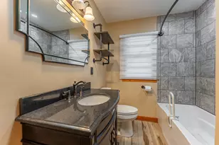 4215 Oaklane Rd, Rockford, IL 61109 - Photo 15