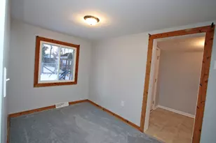 338 E Lakeview Ave, Round Lake Beach, IL 60073 - Photo 15