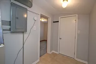 338 E Lakeview Ave, Round Lake Beach, IL 60073 - Photo 23