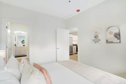 3924 N Lincoln Avenue #416, Chicago, IL 60613 - Photo 11