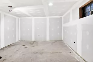 10920 S Wabash Ave, Chicago, IL 60628 - Photo 61