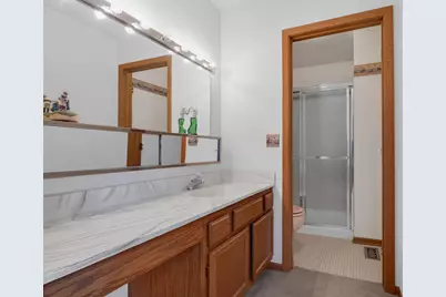 121 S Raddant Road, Batavia, IL 60510 - Photo 15