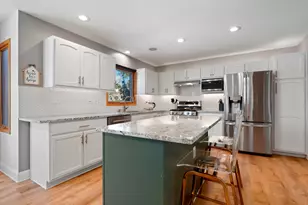 14710 S Heathcliff Rd, Homer Glen, IL 60491 - Photo 5