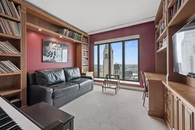 950 N Michigan Avenue #4303, Chicago, IL 60611 - Photo 13