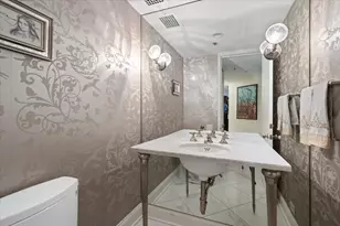 950 N Michigan Ave, Chicago, IL 60611 - Photo 23