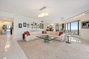 950 N Michigan Ave, Chicago, IL 60611 - Photo 5