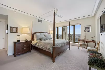 950 N Michigan Avenue #4303, Chicago, IL 60611 - Photo 17