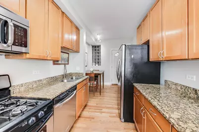 [Address not provided], Chicago, IL 60641 - Photo 9