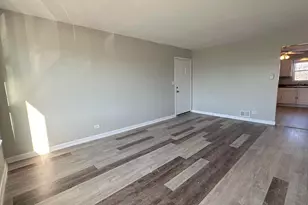 1907 N 19th Ave, Melrose Park, IL 60160 - Photo 7