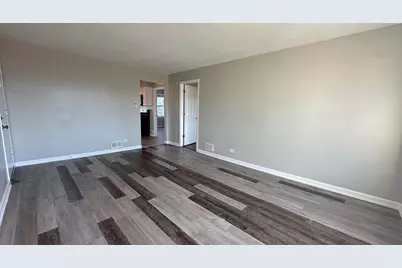 1907 N 19th Avenue #1907, Melrose Park, IL 60160 - Photo 3