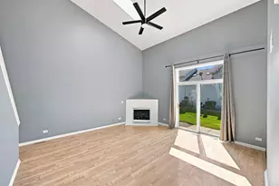 816 Katherine Ln, Hampshire, IL 60140 - Photo 3