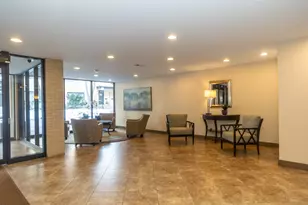 221 N Kenilworth Ave, Oak Park, IL 60302 - Photo 3