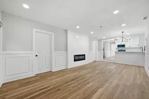 8903 Central Ave, Oak Lawn, IL 60453 - Photo 3