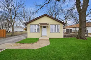 8903 Central Ave, Oak Lawn, IL 60453 - Photo 1