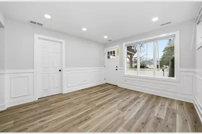 8903 Central Avenue, Oak Lawn, IL 60453 - Photo 13