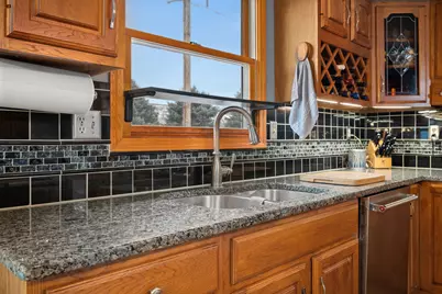 1122 Yorkshire Drive S, Sycamore, IL 60178 - Photo 15