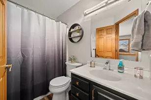 1122 Yorkshire Dr S, Sycamore, IL 60178 - Photo 31