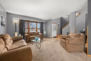 1122 Yorkshire Dr S, Sycamore, IL 60178 - Photo 19