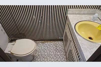 15321 Ellis Avenue, South Holland, IL 60473 - Photo 9