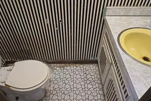 15321 Ellis Ave, South Holland, IL 60473 - Photo 9