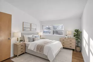 7541 Lyons St, Morton Grove, IL 60053 - Photo 13