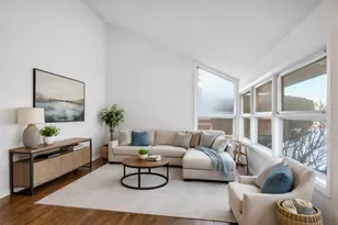 7541 Lyons St, Morton Grove, IL 60053 - Photo 3