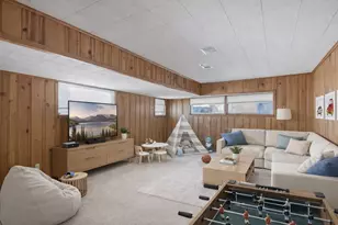 7541 Lyons St, Morton Grove, IL 60053 - Photo 19