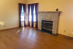 14068 N 400th Ave, McNabb, IL 61335 - Photo 5