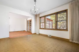 5932 N Keating Ave, Chicago, IL 60646 - Photo 5