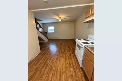 690 W Judson Street #3, Carbon Hill, IL 60416 - Photo 3