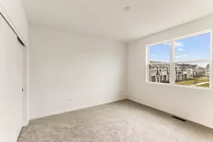 341 Kingsport Dr, South Elgin, IL 60177 - Photo 19