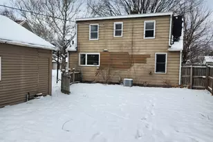 719 Grand Ave, Loves Park, IL 61111 - Photo 5