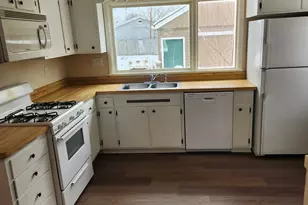 719 Grand Ave, Loves Park, IL 61111 - Photo 11