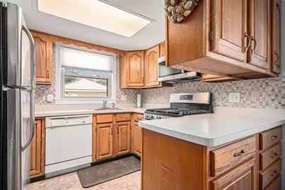 808 S Vail Avenue, Arlington Heights, IL 60005 - Photo 7