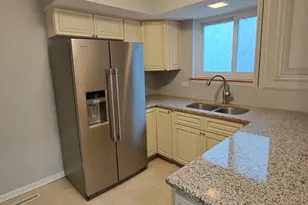 2021 Walters Ave, Northbrook, IL 60062 - Photo 5