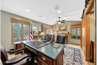 1404 Amy Lane, Libertyville, IL 60048 - Photo 17