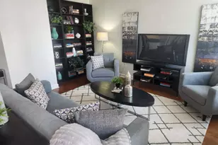 233 E 13th St, Chicago, IL 60605 - Photo 3