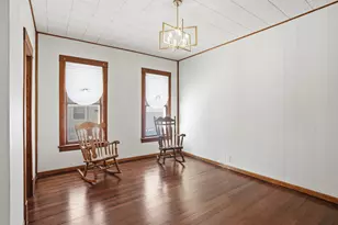 307 W Curtis St, Grant Park, IL 60940 - Photo 7