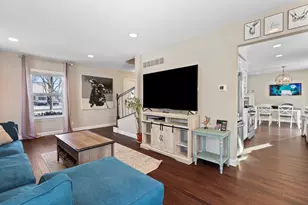 1031 Timberwood Ln, Algonquin, IL 60102 - Photo 5