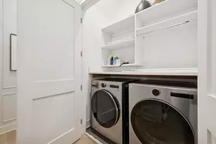 2136 N Cleveland Ave, Chicago, IL 60614 - Photo 37