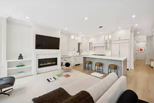 2136 N Cleveland Ave, Chicago, IL 60614 - Photo 21