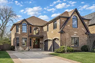 594 S Fairfield Ave, Elmhurst, IL 60126 - Photo 1